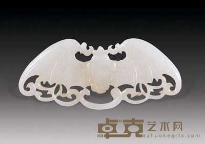 清 玉雕蝙蝠珮 长6.8cm